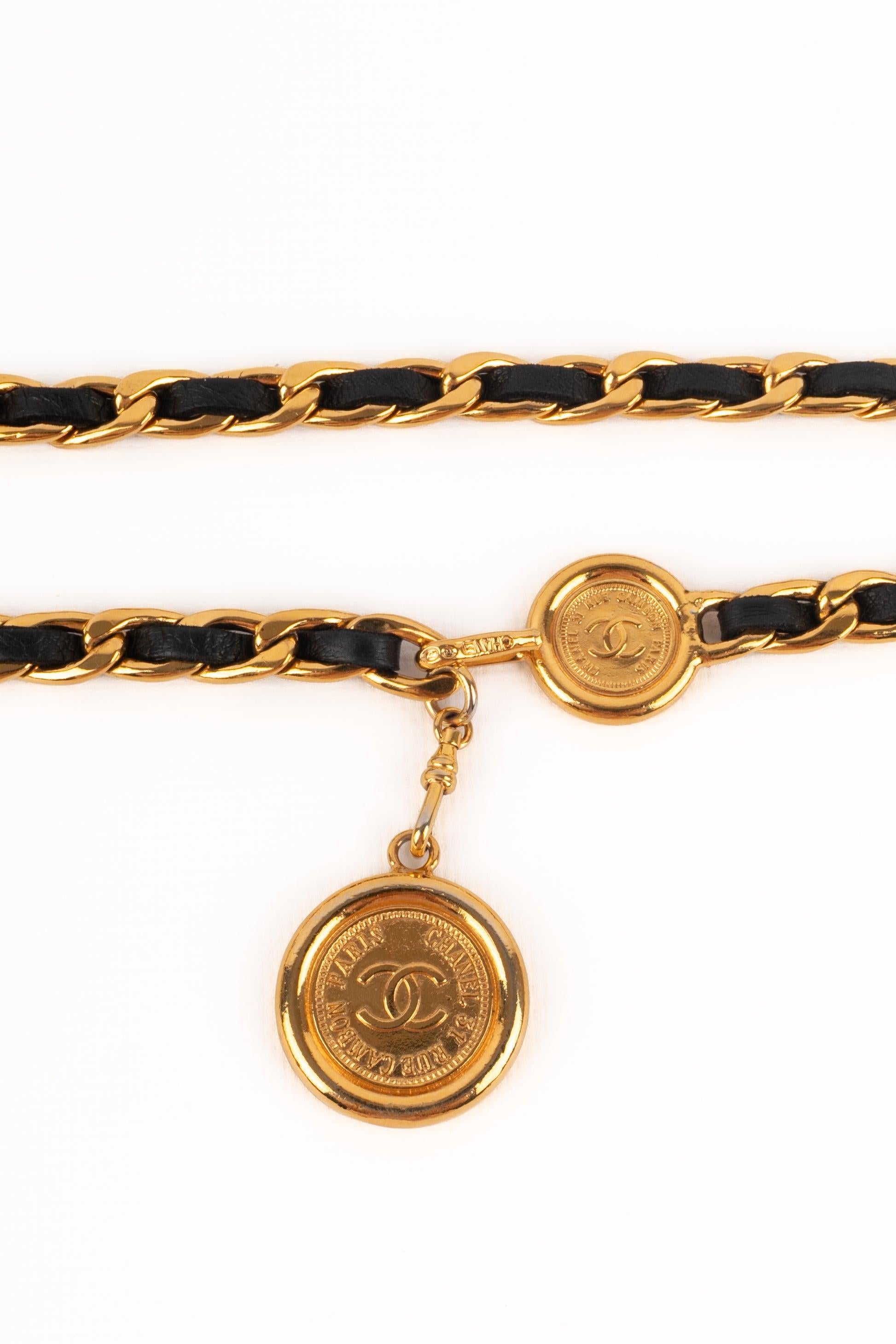 Chanel Golden Metal Chain Leather Belt, 1980s For Sale 2