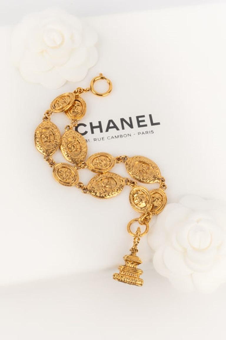 Chanel Golden Metal Charm Bracelet, 1980s For Sale 4