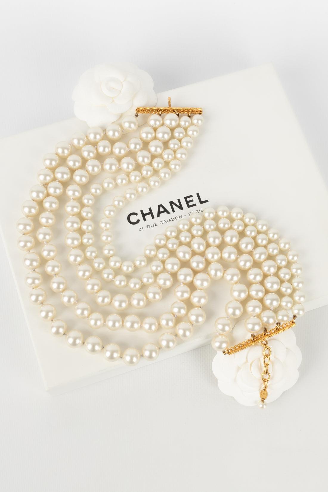 Chanel Golden Metal Choker Necklace, 1980s 3
