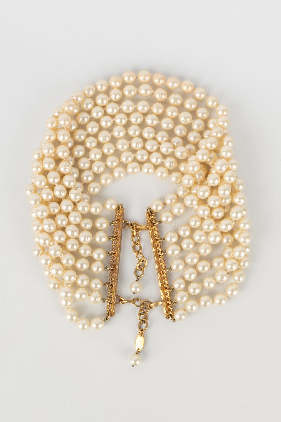 Women's Chanel Golden Metal Choker Necklace with Costumer Pearls, 1980s