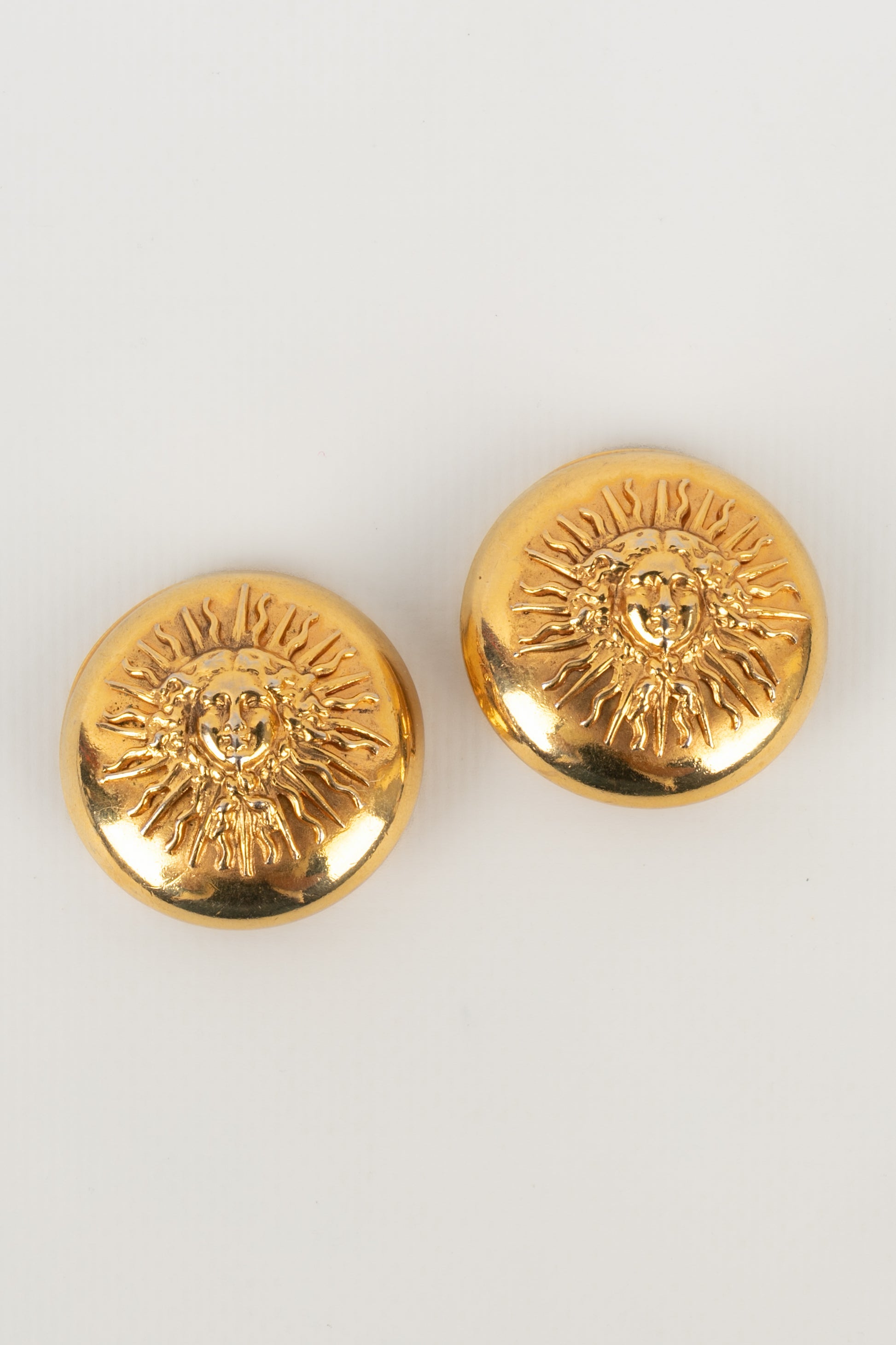 Chanel Golden Metal Circular Earrings Haute Couture For Sale