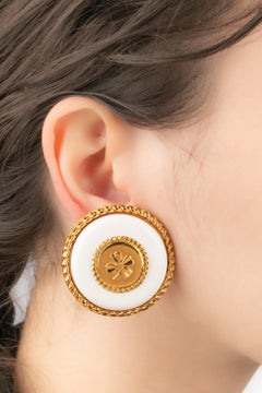 Chanel Golden Metal Clip-on Clover Earrings, 1980s