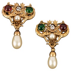 Vintage Chanel Golden Metal Clip-on Earrings, 1983