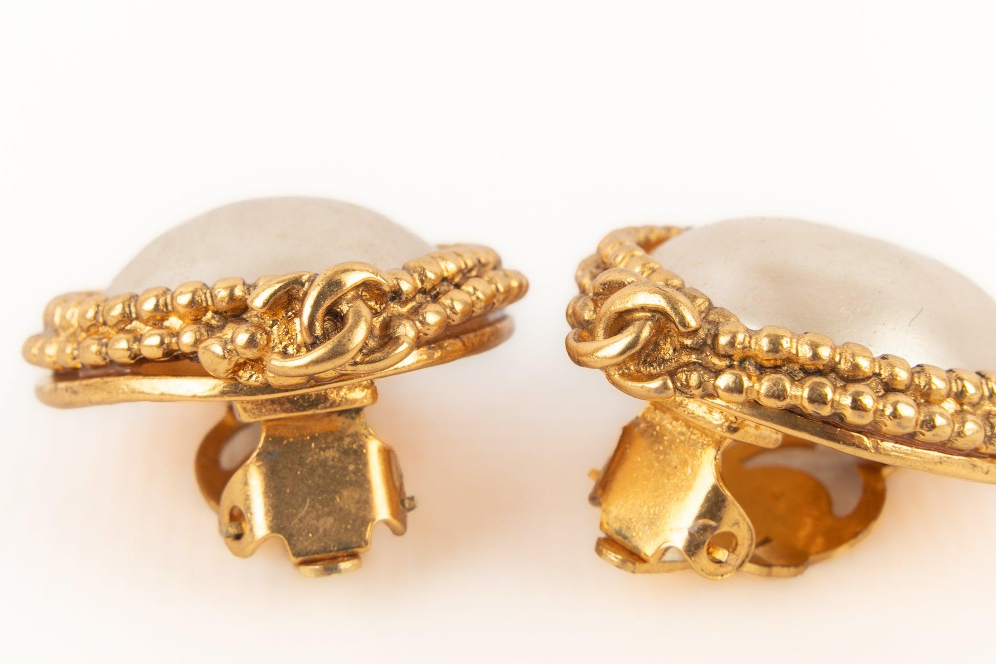 Chanel Golden Metal Clip-on Earrings with Costume Pearly Cabochons, 1996 2