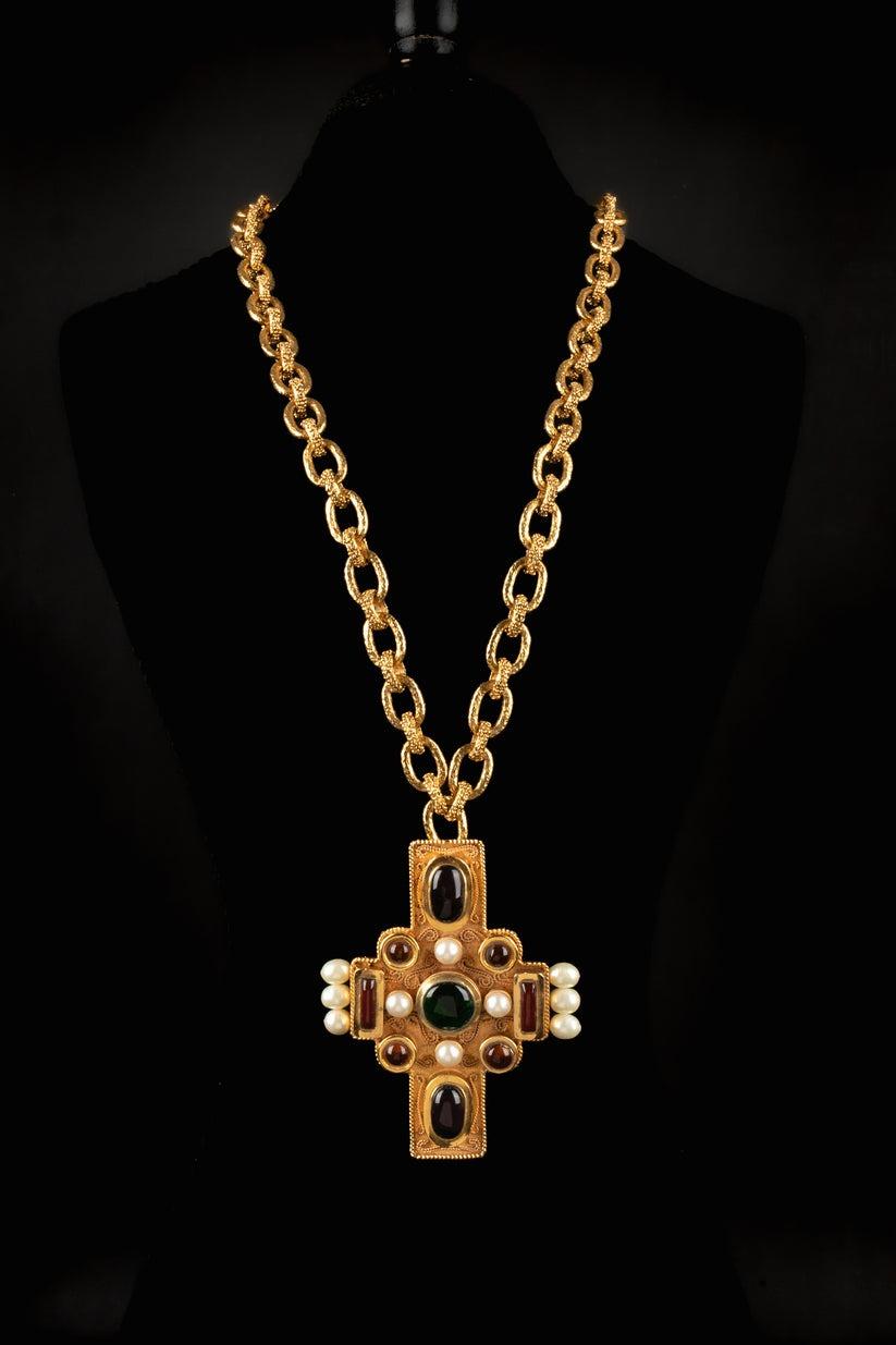 Women's Chanel Golden Metal Cross Pendant Necklace For Sale