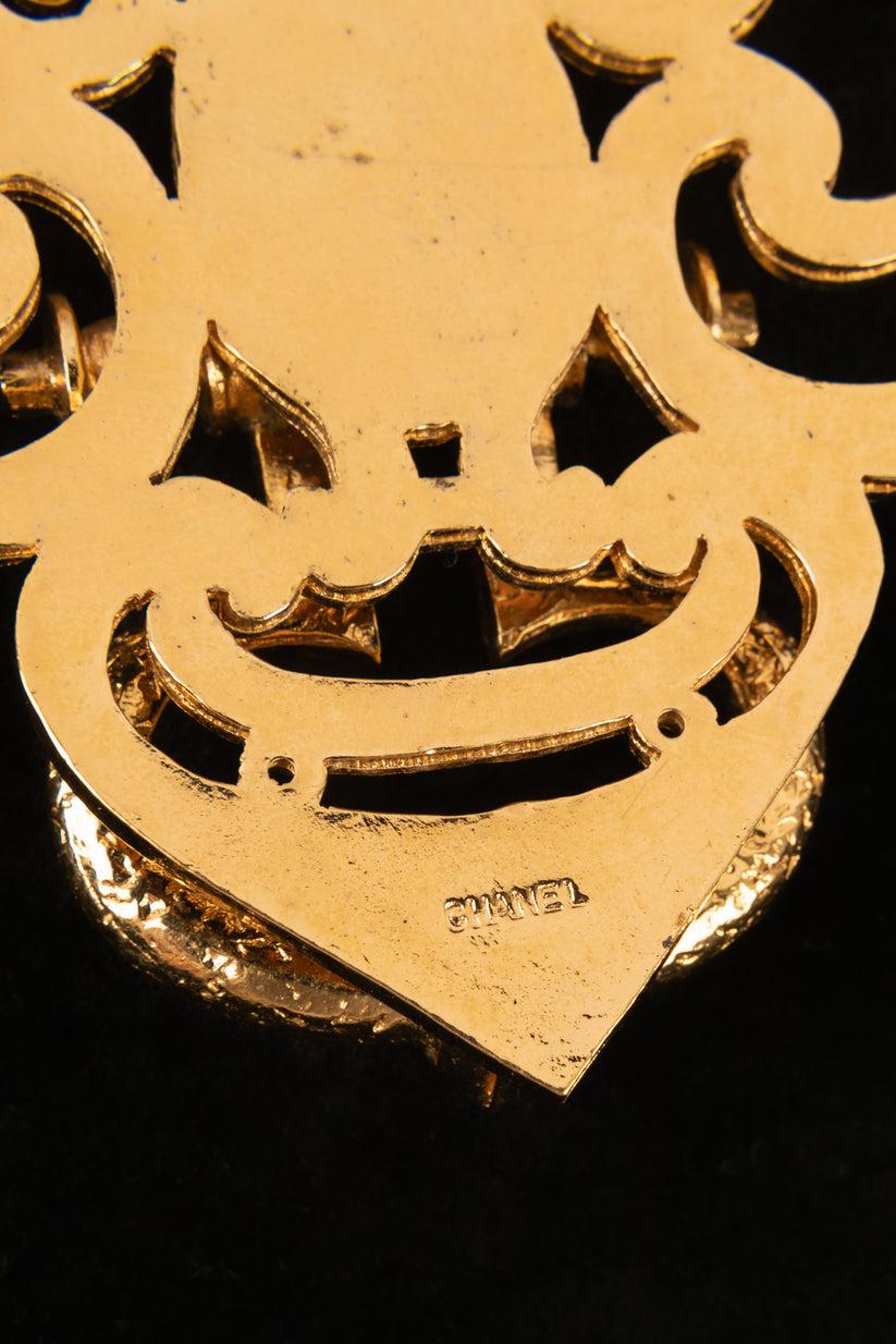 Chanel Broche porte-couche haute couture en métal doré Bon état - En vente à SAINT-OUEN-SUR-SEINE, FR