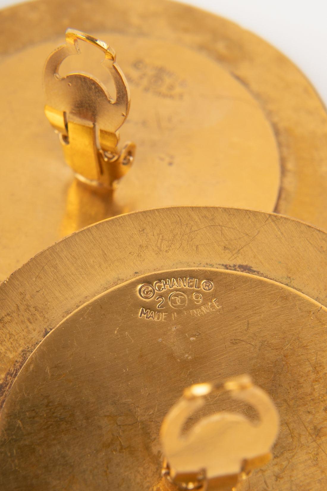Chanel Golden Metal Earrings, 2009 For Sale 2