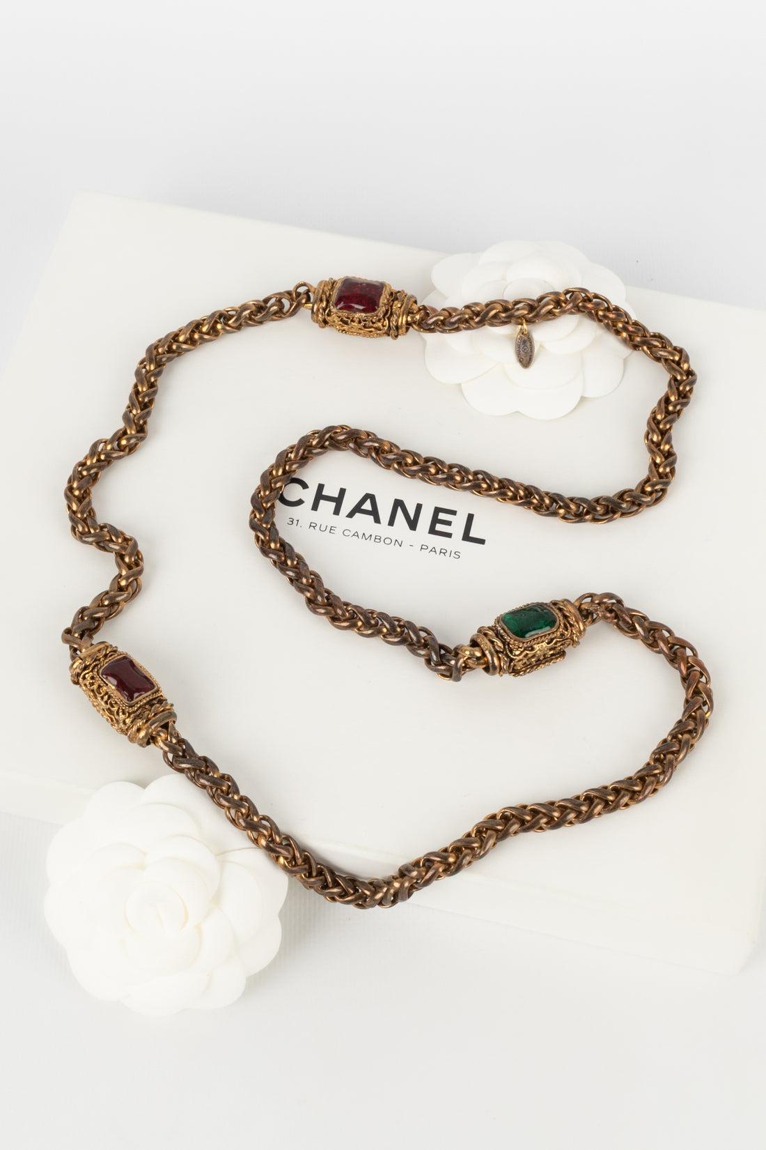 Chanel, Halskette aus goldenem Metall, 1980er-Jahre im Angebot 5