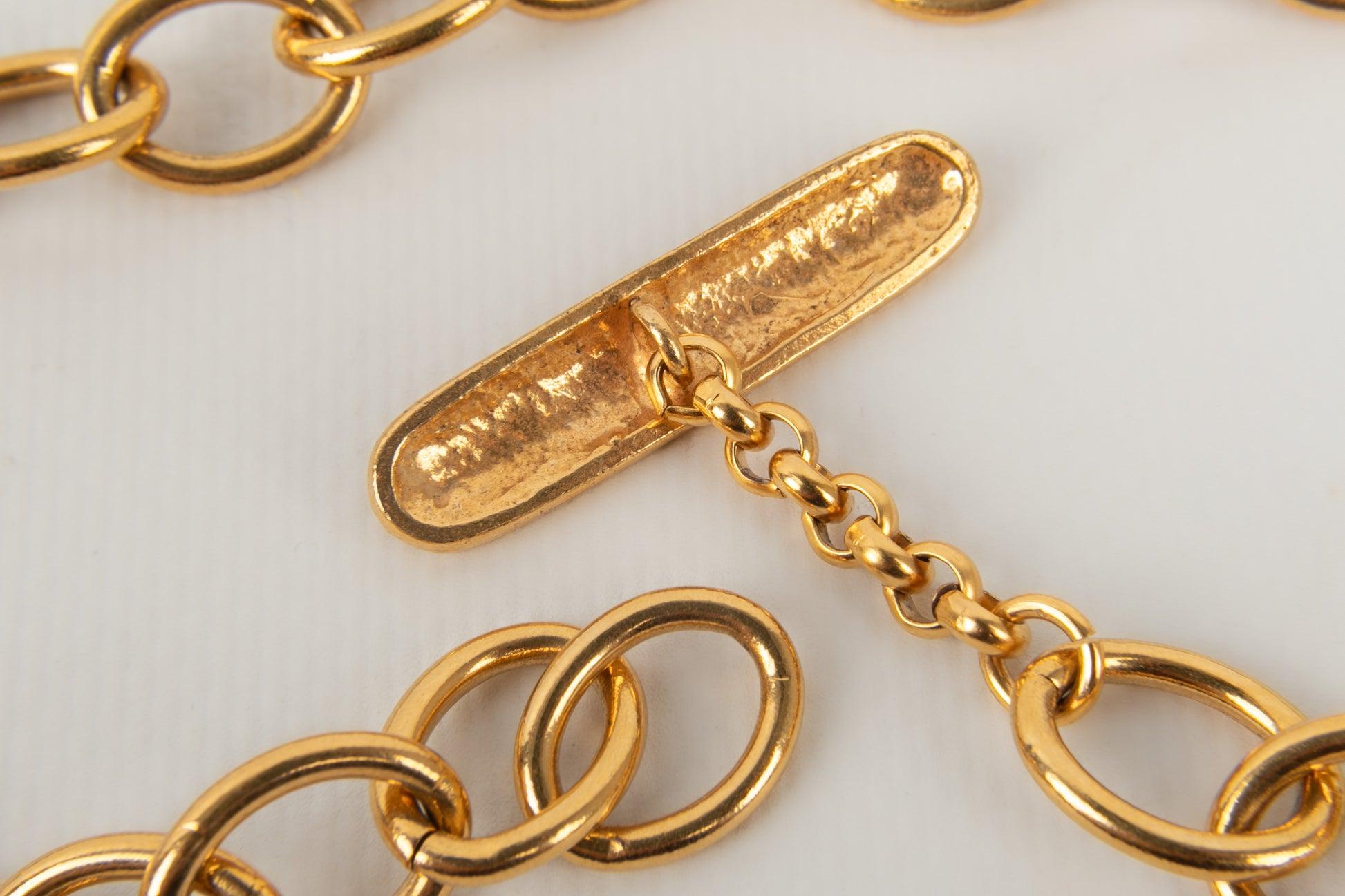 Chanel - Collier en métal doré - Printemps 1995 en vente 1