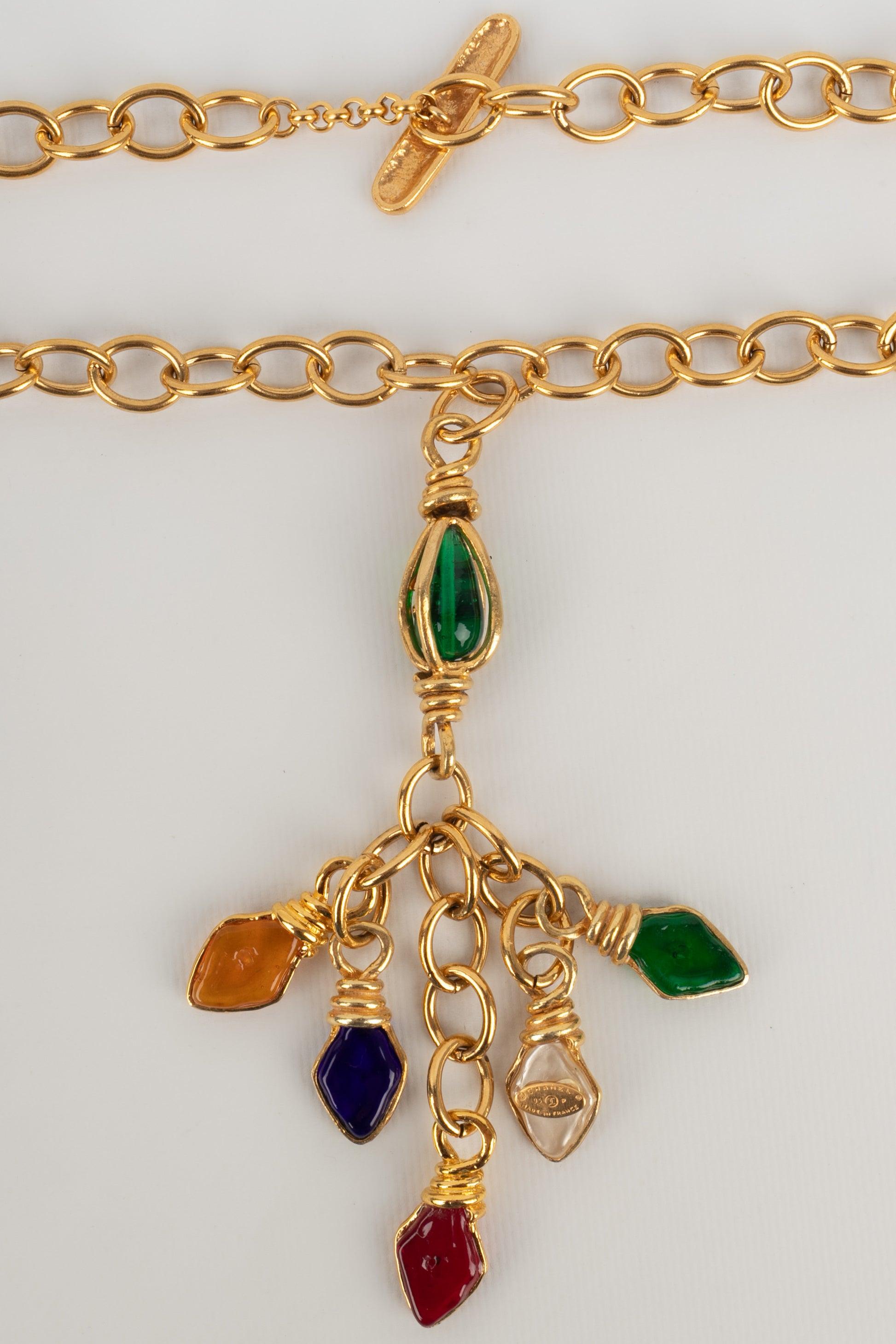 Women's Chanel Golden Metal Necklace Spring, 1995 For Sale