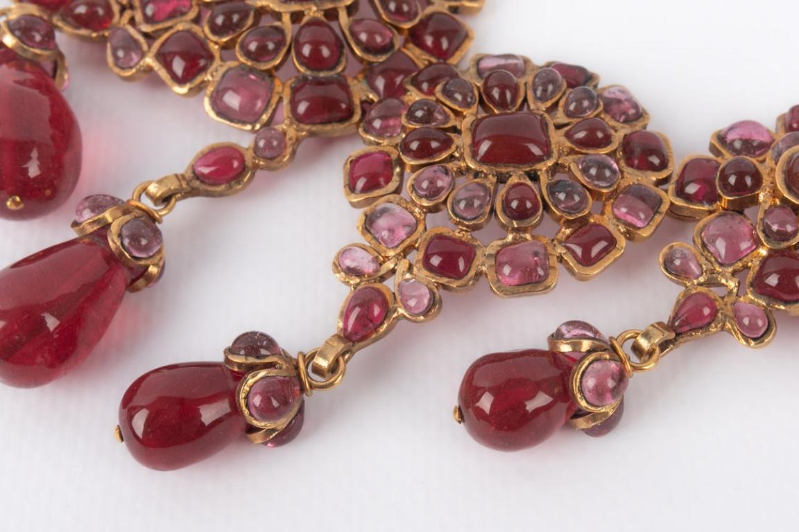 Chanel Golden Metal Necklace with Red Glass Paste, 1980s For Sale 2