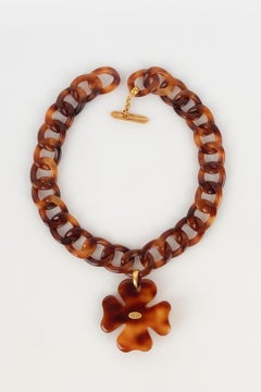 Chanel Golden Metal Necklace with Tortoiseshell Bakelite, 1995