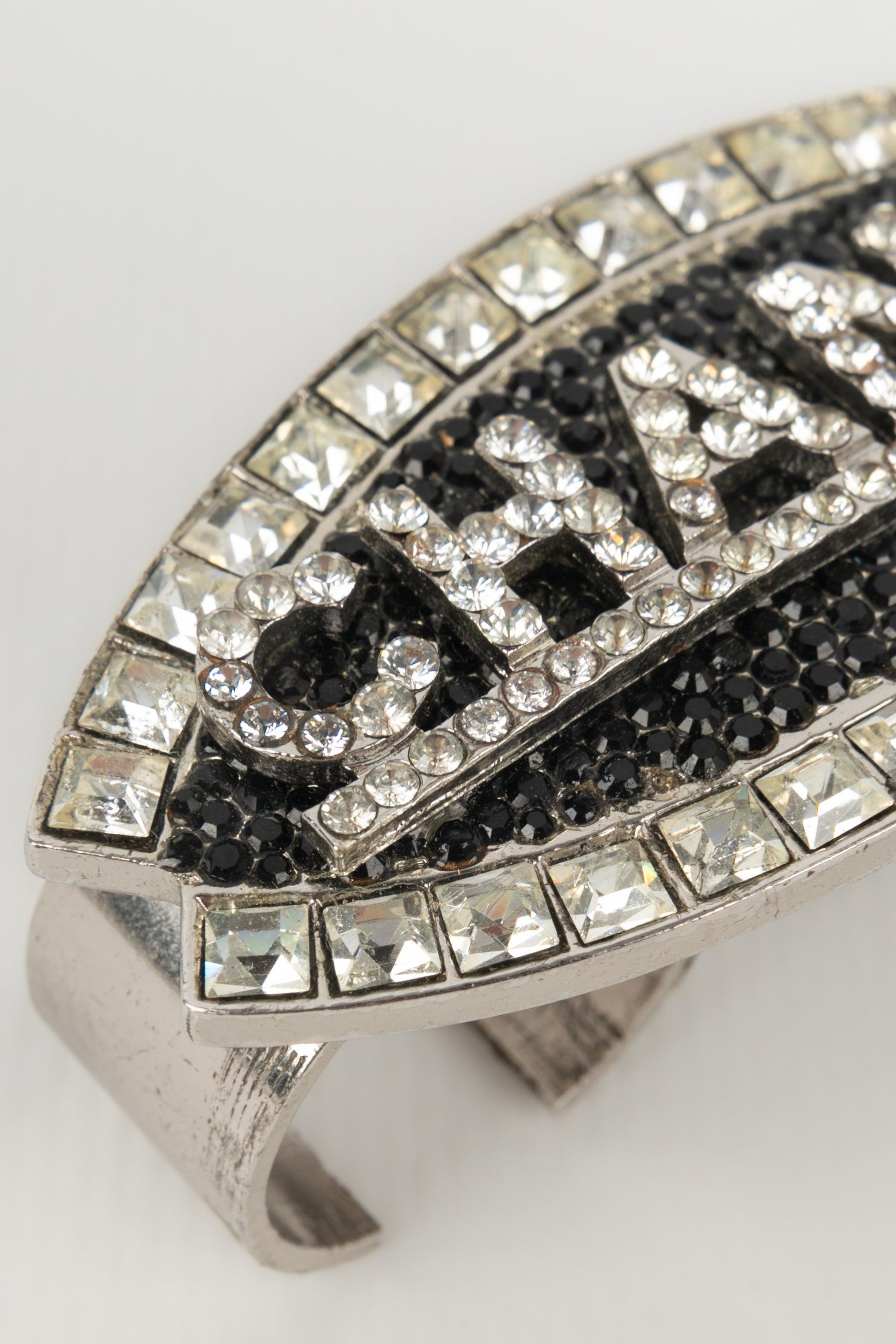 Women's Chanel Golden Metal Ring, 2003 For Sale