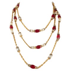 Chanel Goldenes Metall Sautoir / Halskette mit Strass, Perlen & Glas 