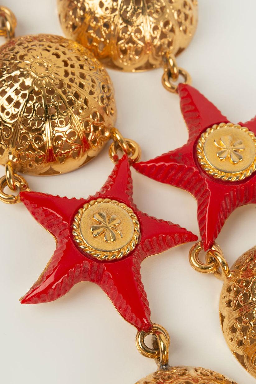 Chanel Golden Metal with Red Resin Stars Belt 4