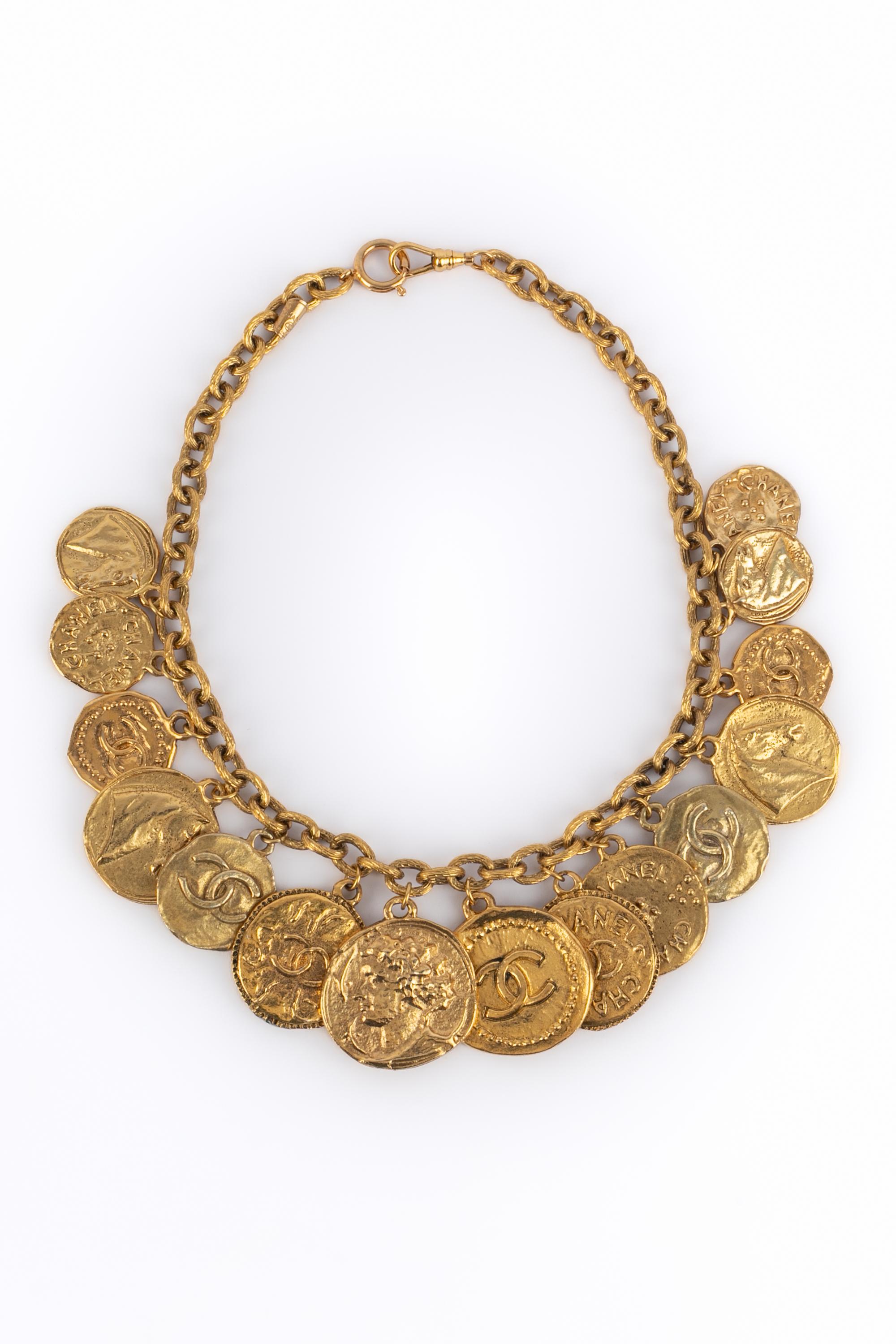Chanel golden necklace 1985-1990 For Sale