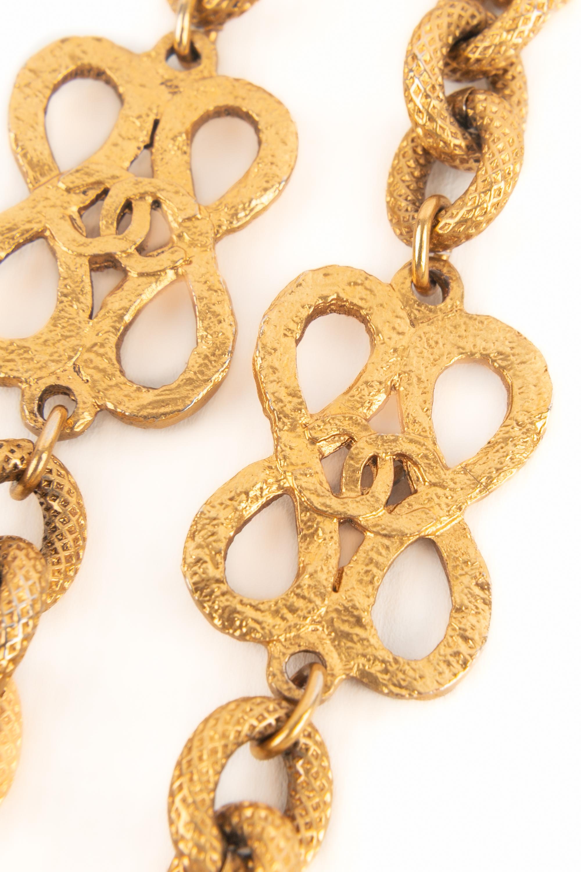 Chanel golden necklace For Sale 1