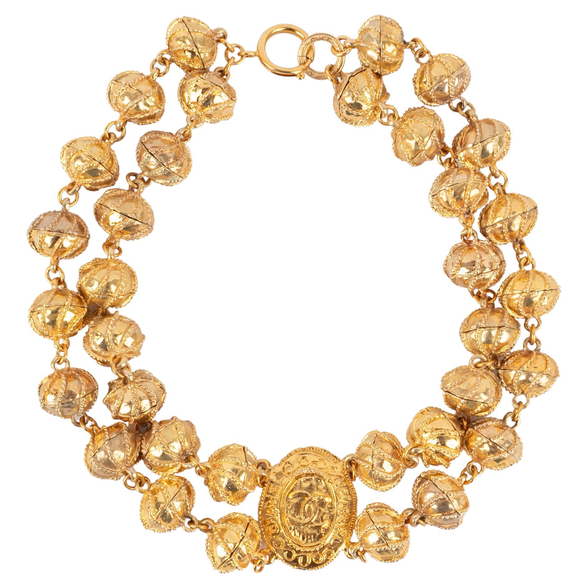 Chanel goldene Halskette im Angebot