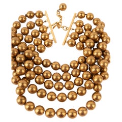 Chanel Halskette aus goldener Perlen