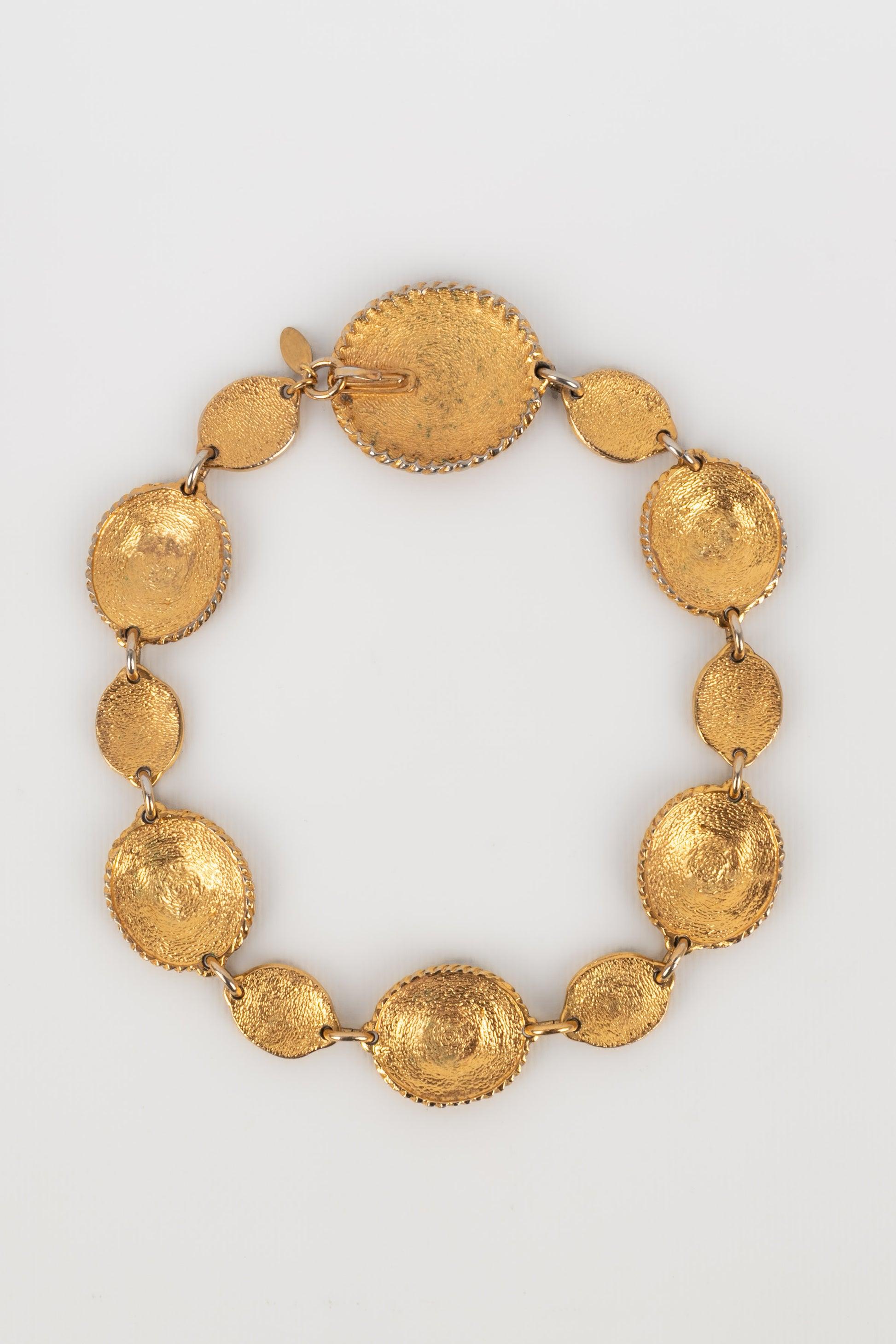 Chanel Golden Short Necklace, 1980s For Sale 2