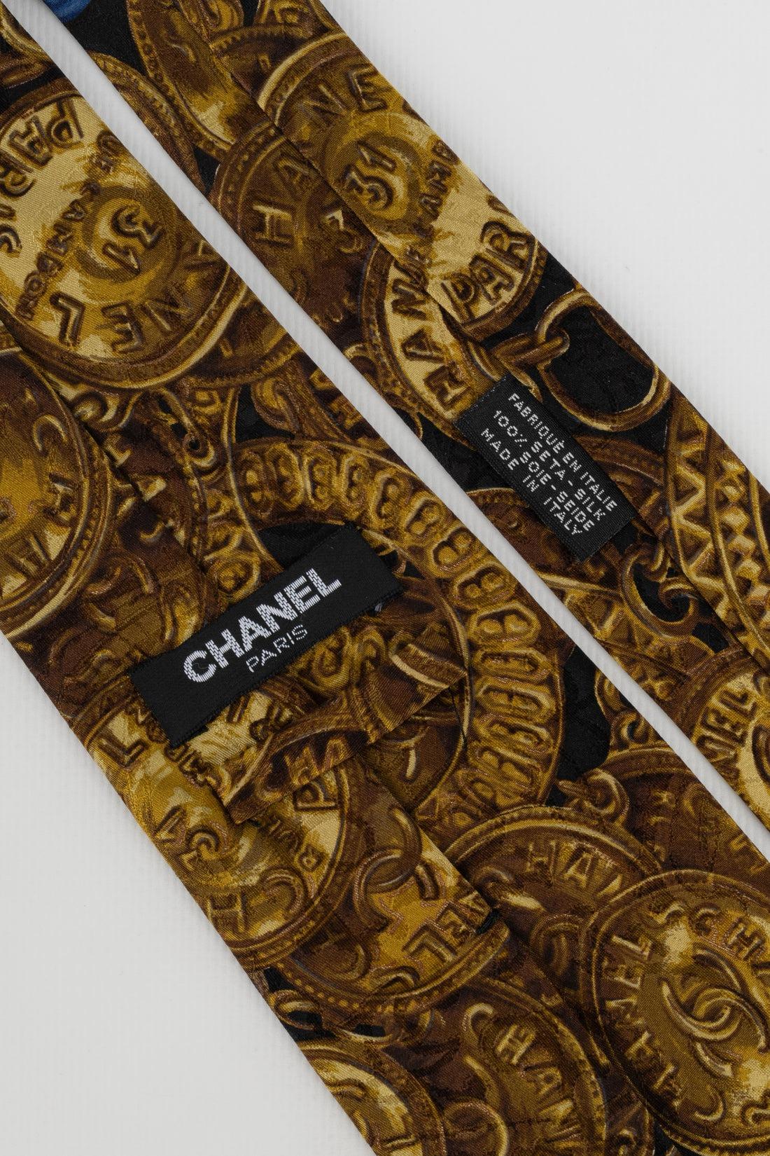 Chanel Golden Silk Printed Tie For Sale 2