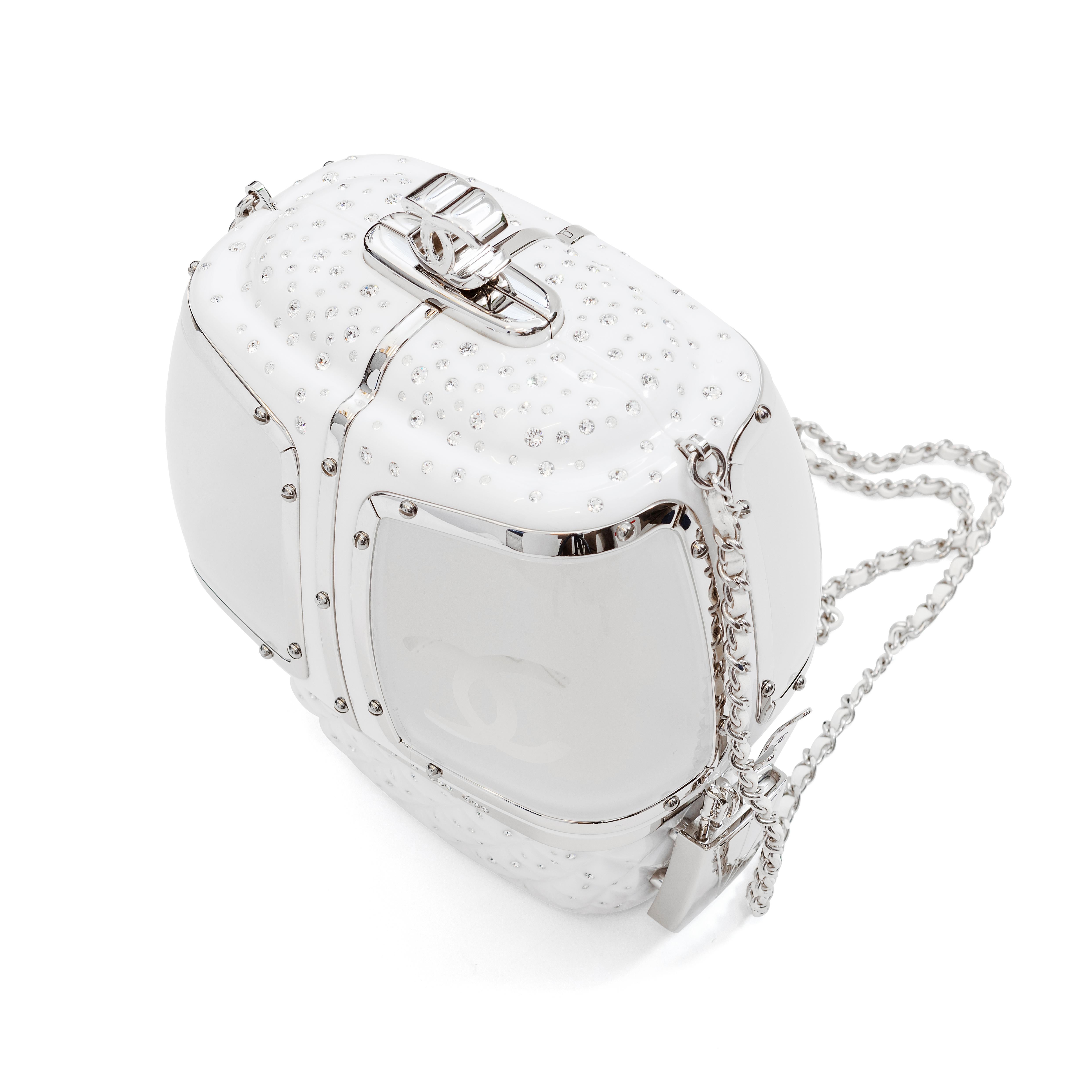 Chanel Gondola Lift Minaudière Clutch Bag 2019 For Sale 1