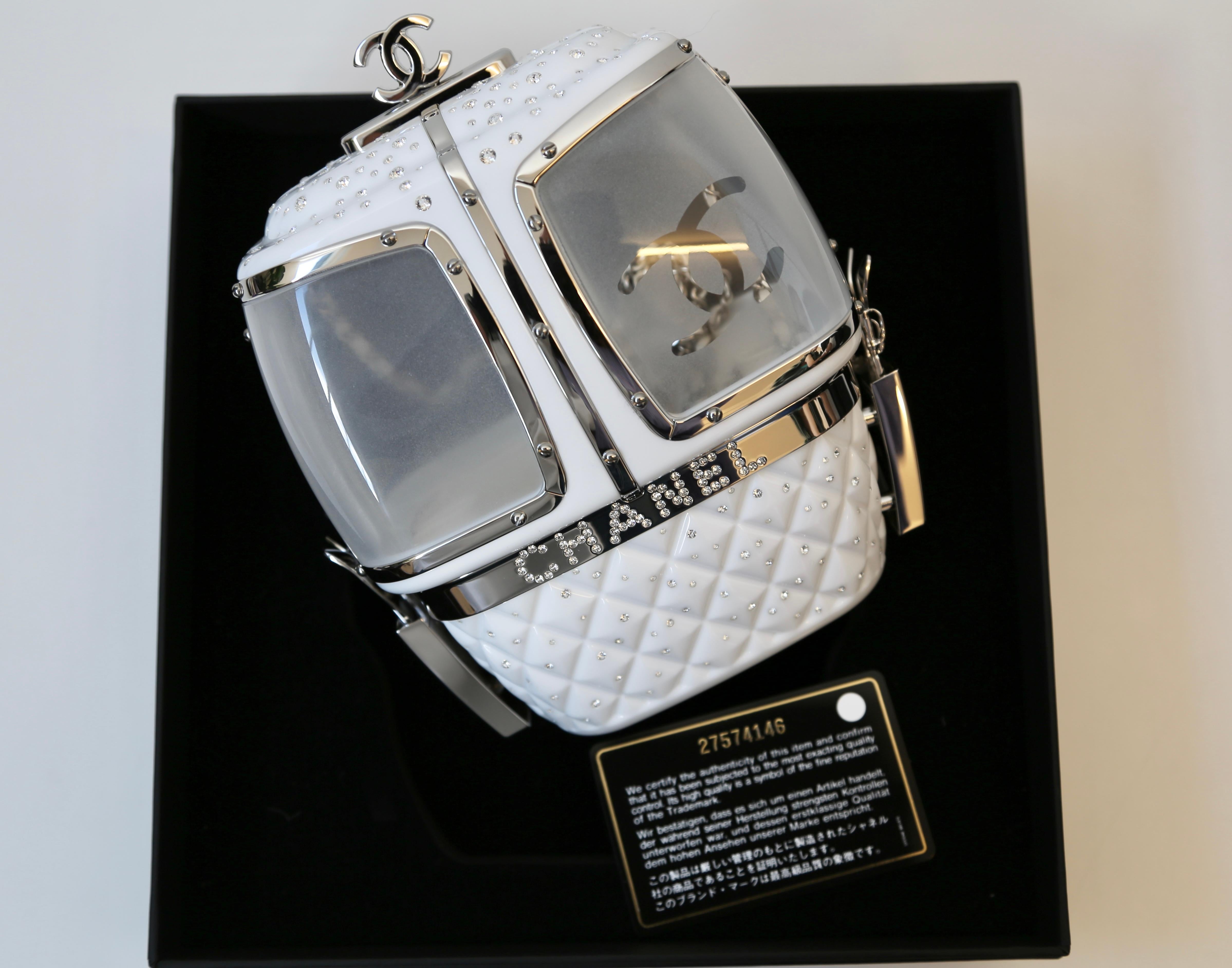 Women's or Men's Chanel Gondola Lift Minaudière Clutch Bag 2019 For Sale