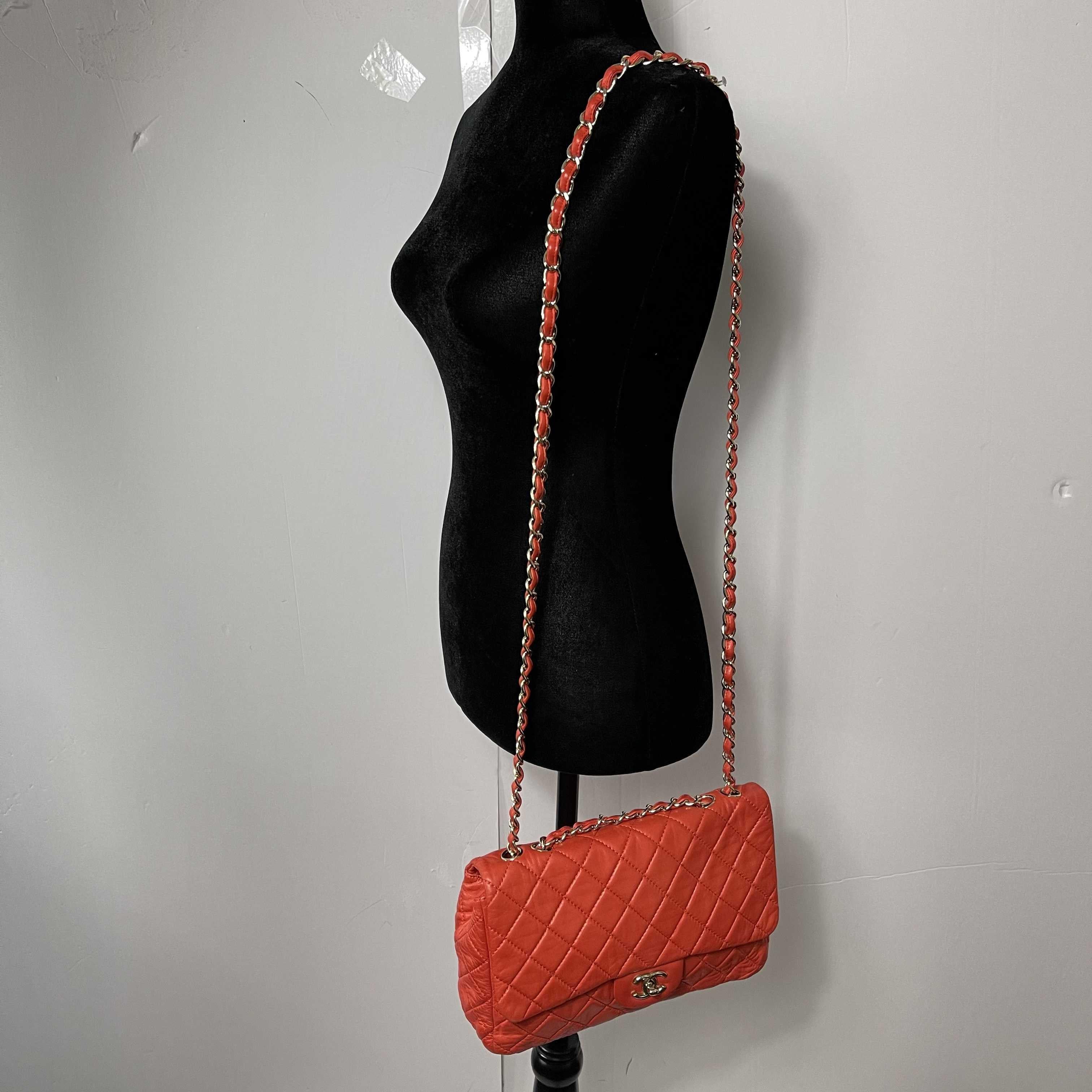Chanel - Good - Classic Jumbo Single Flap Quilted Lambskin - Handbag For Sale 7