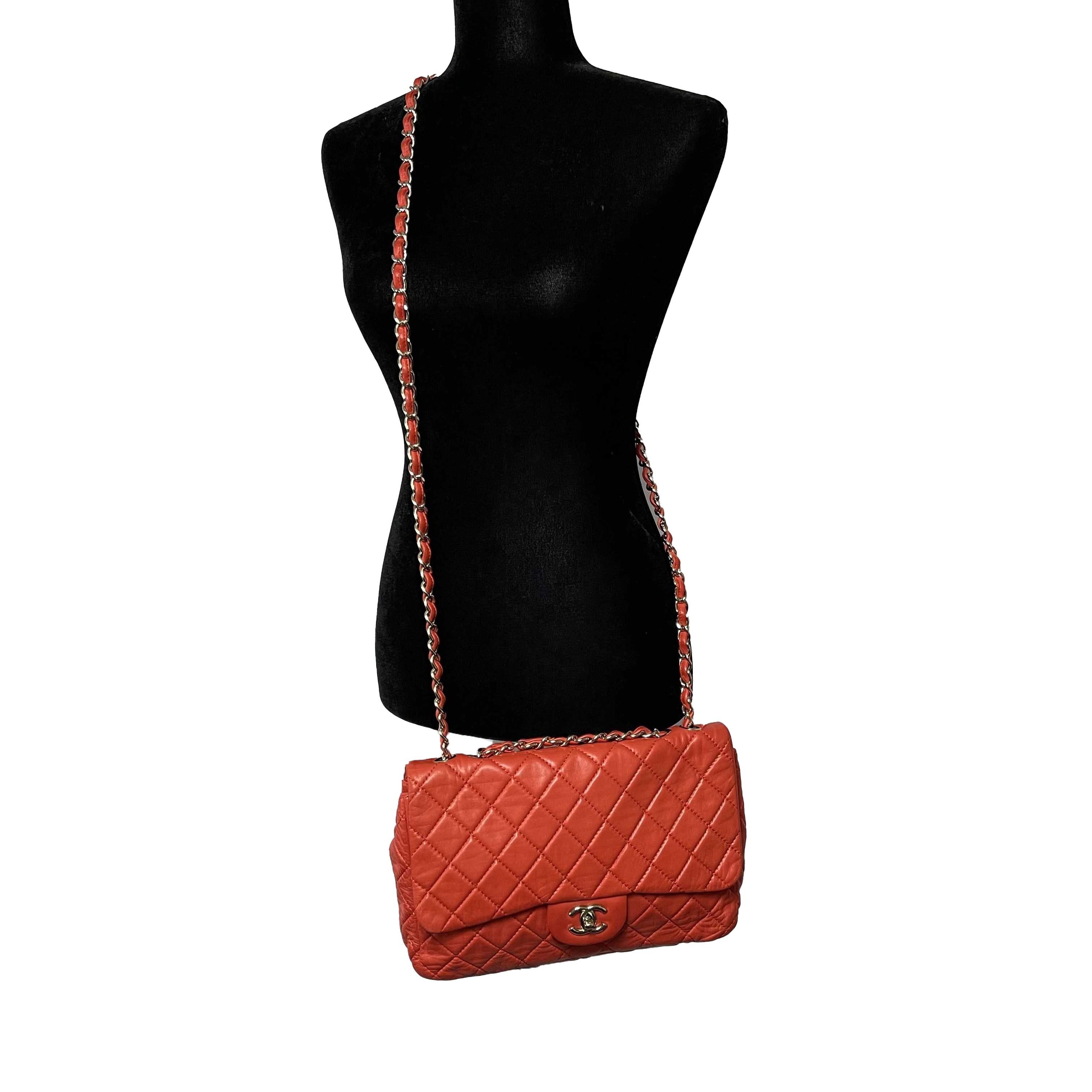 Chanel - Good - Classic Jumbo Single Flap Quilted Lambskin - Handbag For Sale 1