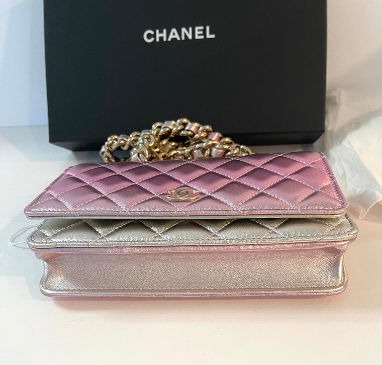 CHANEL Gradient Metallic Golden Pink Iridescent Wallet On Chain