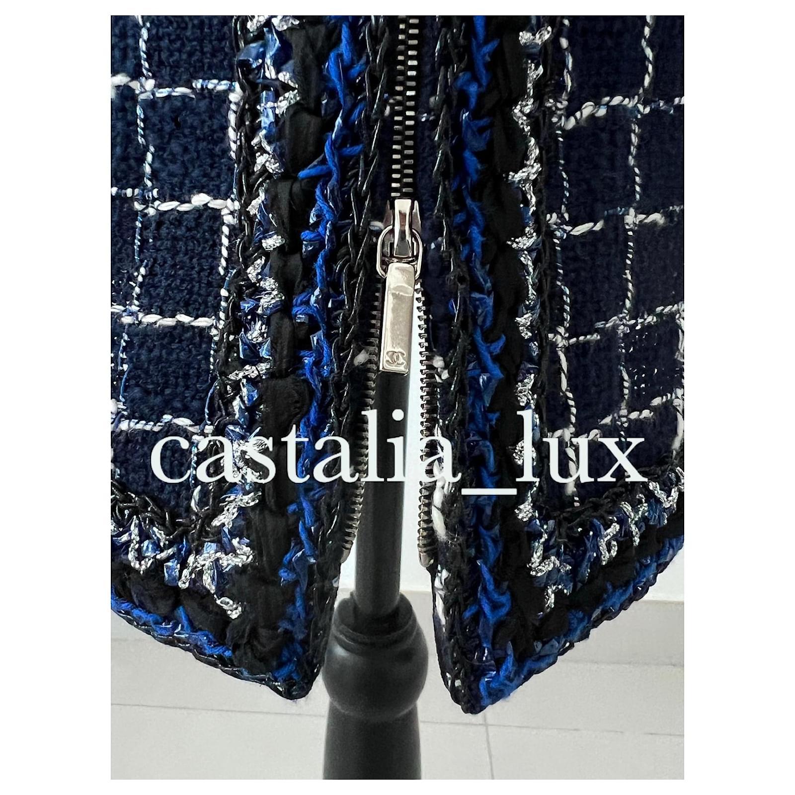 Abito in tweed Lesage della collezione Graffiti di Chanel 5