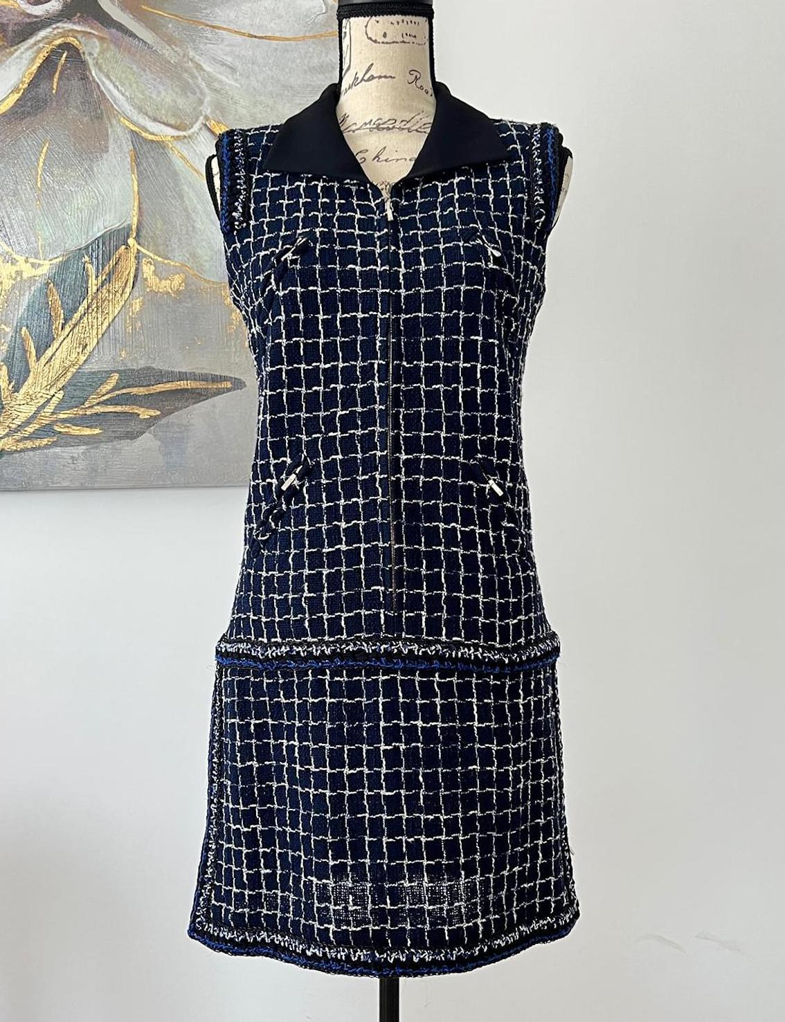 Chanel Graffiti Collection Lesage Tweed Dress For Sale 2