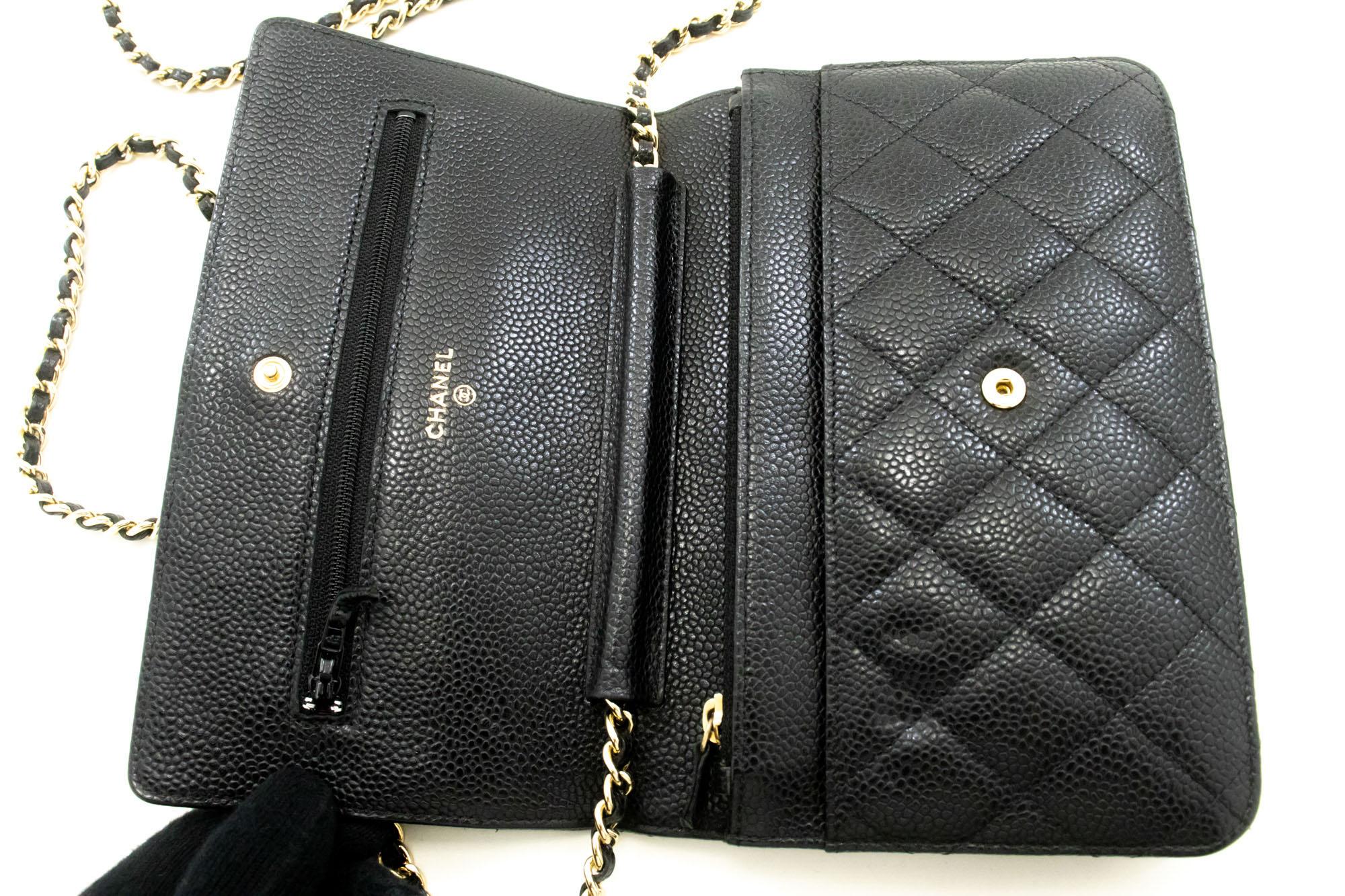 CHANEL Portefeuille WOC en cuir de veau grainé sur chaîne Sac à bandoulière noir en vente 5