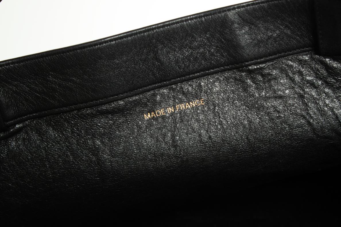 Chanel, Grand shopper in black lambskin leather For Sale 2