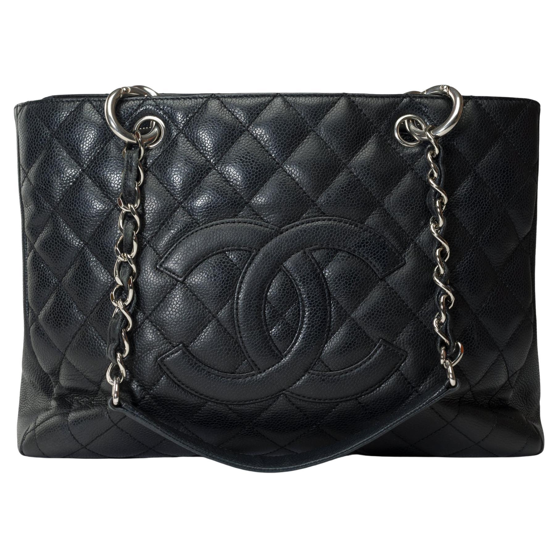  Chanel Grand Shopping Tote Bag (GST) aus schwarzem Kaviar gestepptem Leder, SHW im Angebot