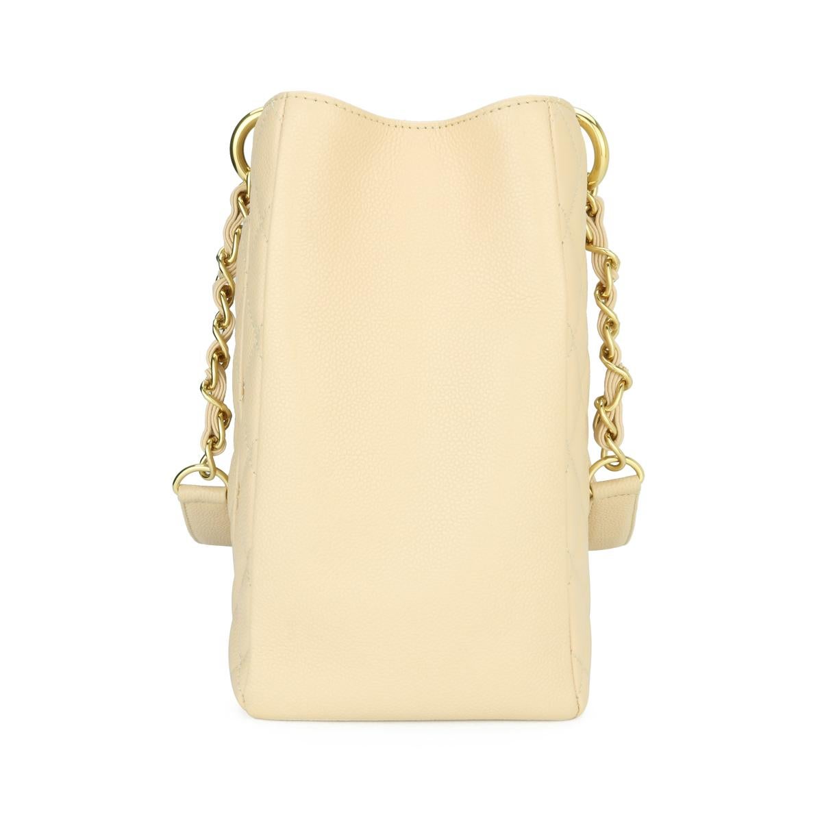 CHANEL Grand Shopping Tote (GST) Bag Beige Caviar with Gold Hardware 2013 In Excellent Condition For Sale In Huddersfield, GB