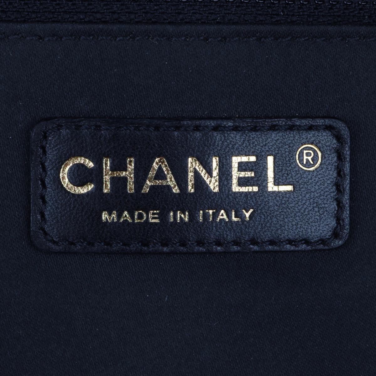 CHANEL Grand Shopping Tote (GST) Bag Black Caviar with Gold Hardware 2011 7