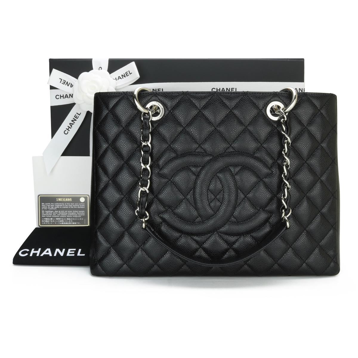 CHANEL Grand Shopping Tote (GST) Black Caviar with Silver Hardware 2015.

This bag is in excellent condition, the bag still holds its shape very well, and the hardware is still very shiny.

As Chanel has discontinued the Grand Shopping Tote (GST),