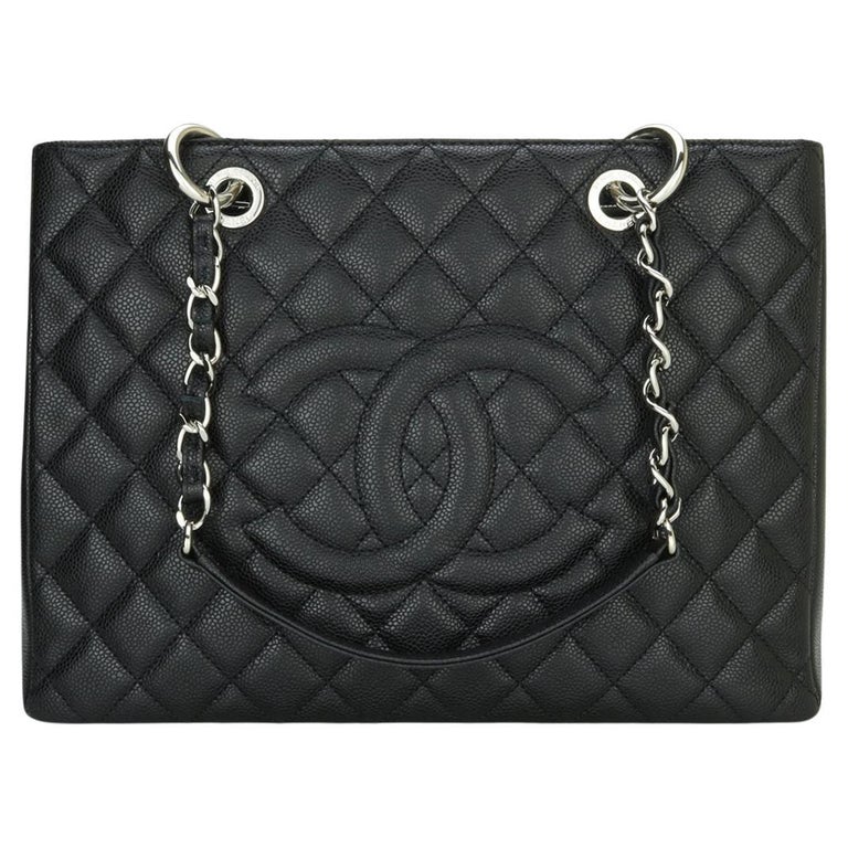 CHANEL CC CLASP HANDBAG IN IRIDESCENT SILVER QUILTED LEATHER PURSE Silvery  ref.549771 - Joli Closet