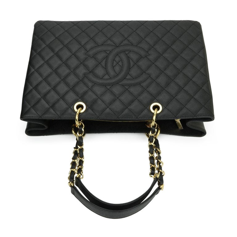 💯% Authentic Chanel Black Caviar Leather GST Bag With SHW, Luxury