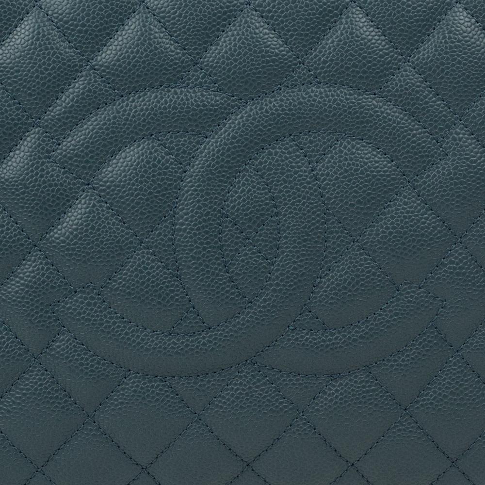 CHANEL, Grand Shopping Tote in blue leather  For Sale 6