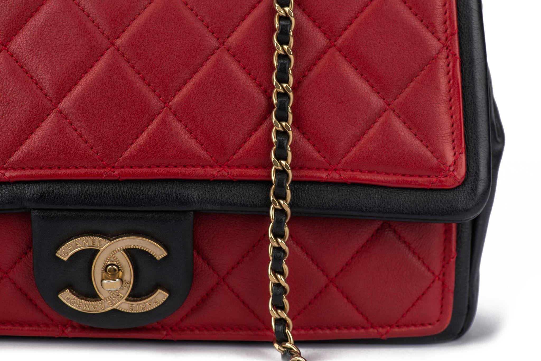 Chanel Graphic Single Flap Bag Black Red For Sale 6