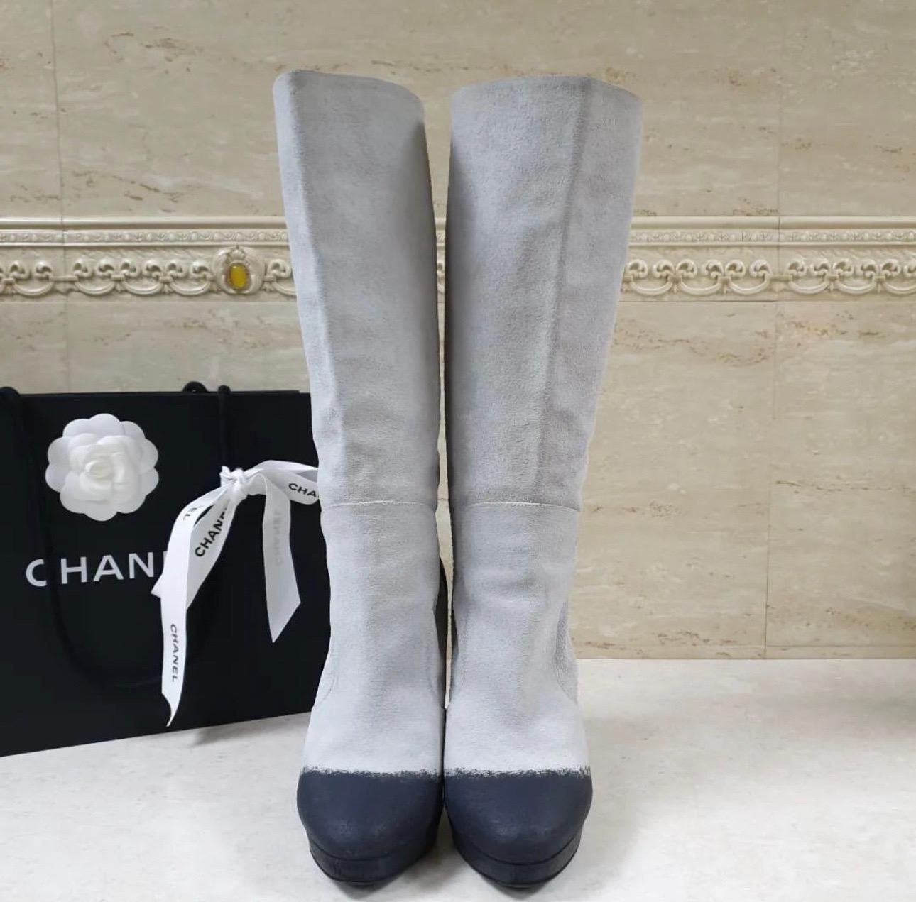 Women's CHANEL Gray/Black Distressed Suede Platform Heel Calf High Tall Boots CC Logo 