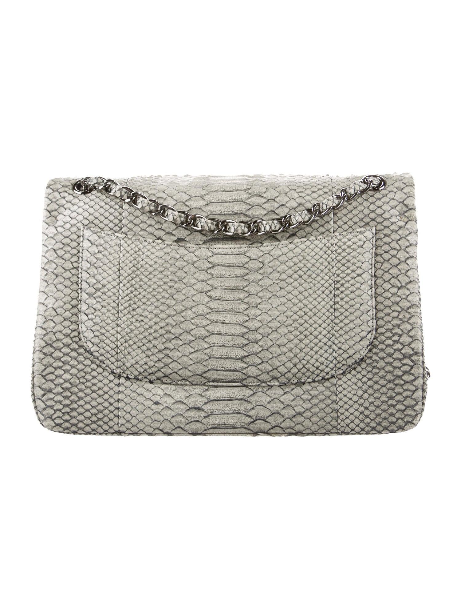 Chanel Gray Snakeskin Exotic Skin Leather Silver Evening Shoulder Flap Bag  In Good Condition In Chicago, IL