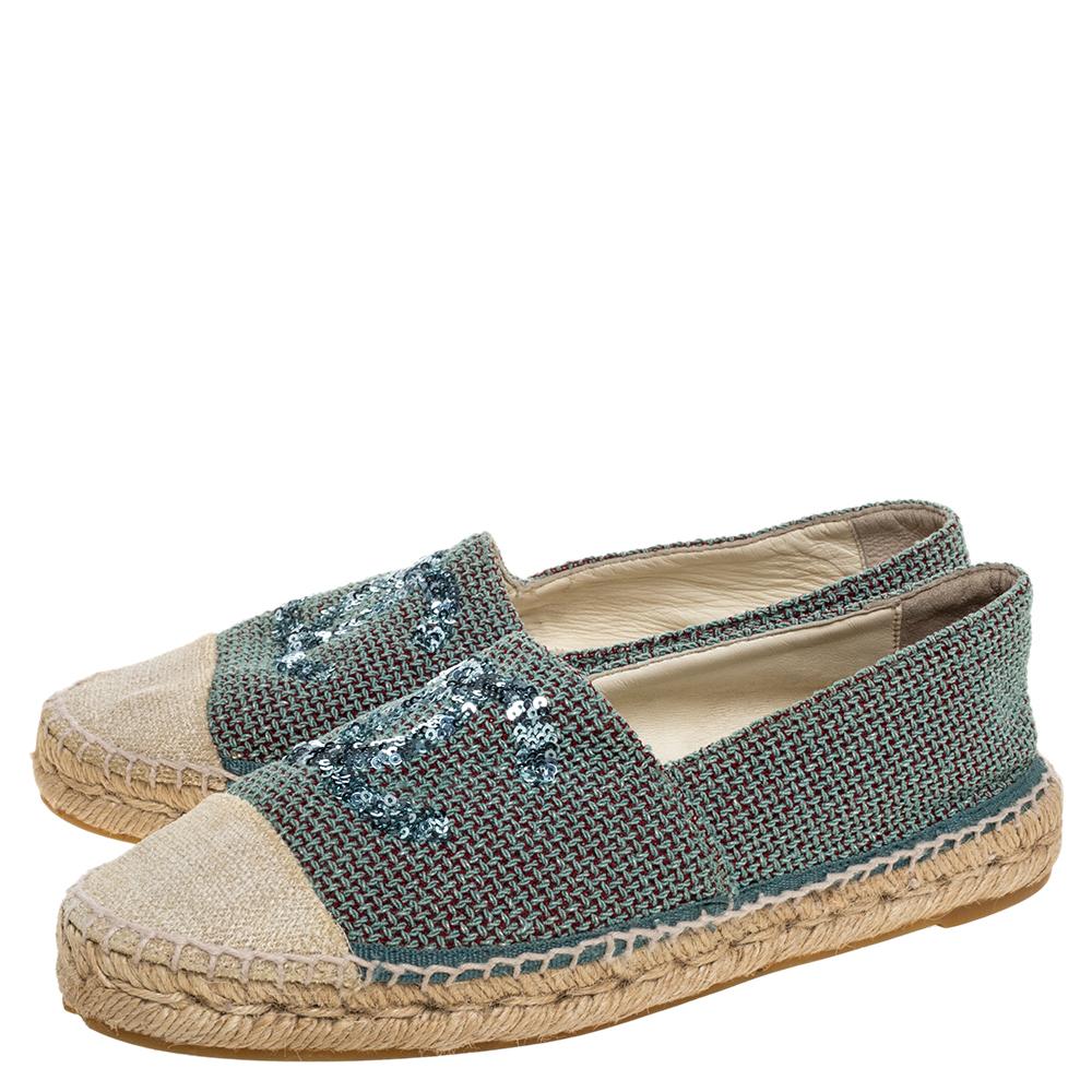 Women's Chanel Green/Beige Canvas Sequin CC Espadrille Flats Size 39