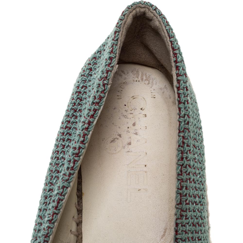 Chanel Green/Beige Canvas Sequin CC Espadrille Flats Size 39 2