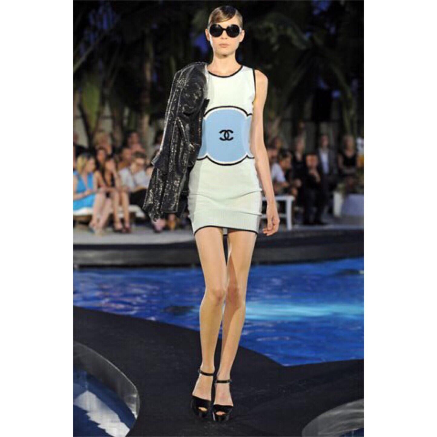 The Chanel Resort lines are where you can see a different side of the house. Softer lines and more mellow silhouettes in the 2009 collection subtly evoke Coco Chanel’s playfulness and out-and-about personality mixed with a 60s Mod flair. This fine