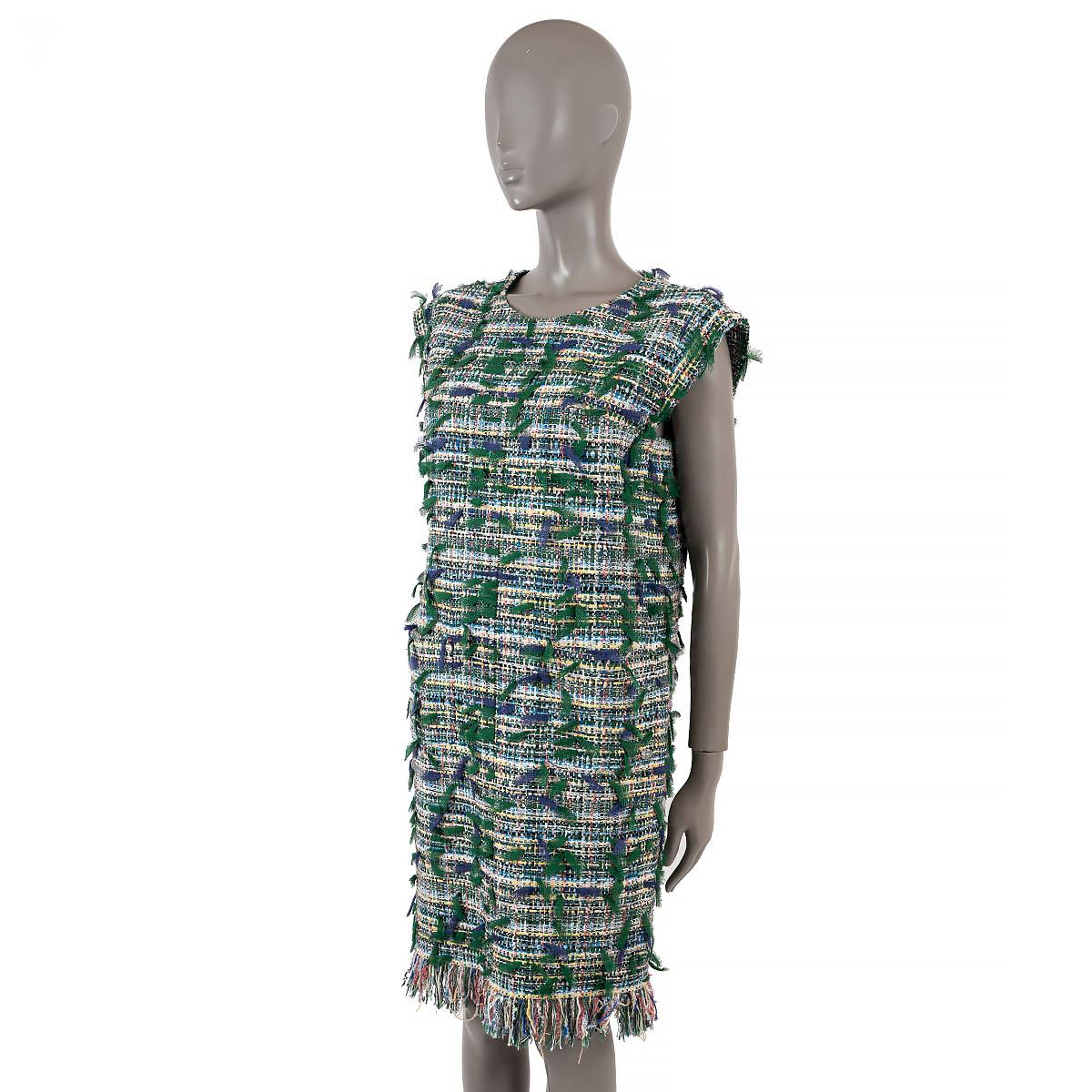 100% authentic Chanel tweed shift dress in green, blue and multicolor cotton (44%), silk (17%), polyamide (16%), viscose (9%), wool (5%), acrylic (3%), polyester (3%), metal polyester (1%) and linen (1%). Features a round neck, fringe details