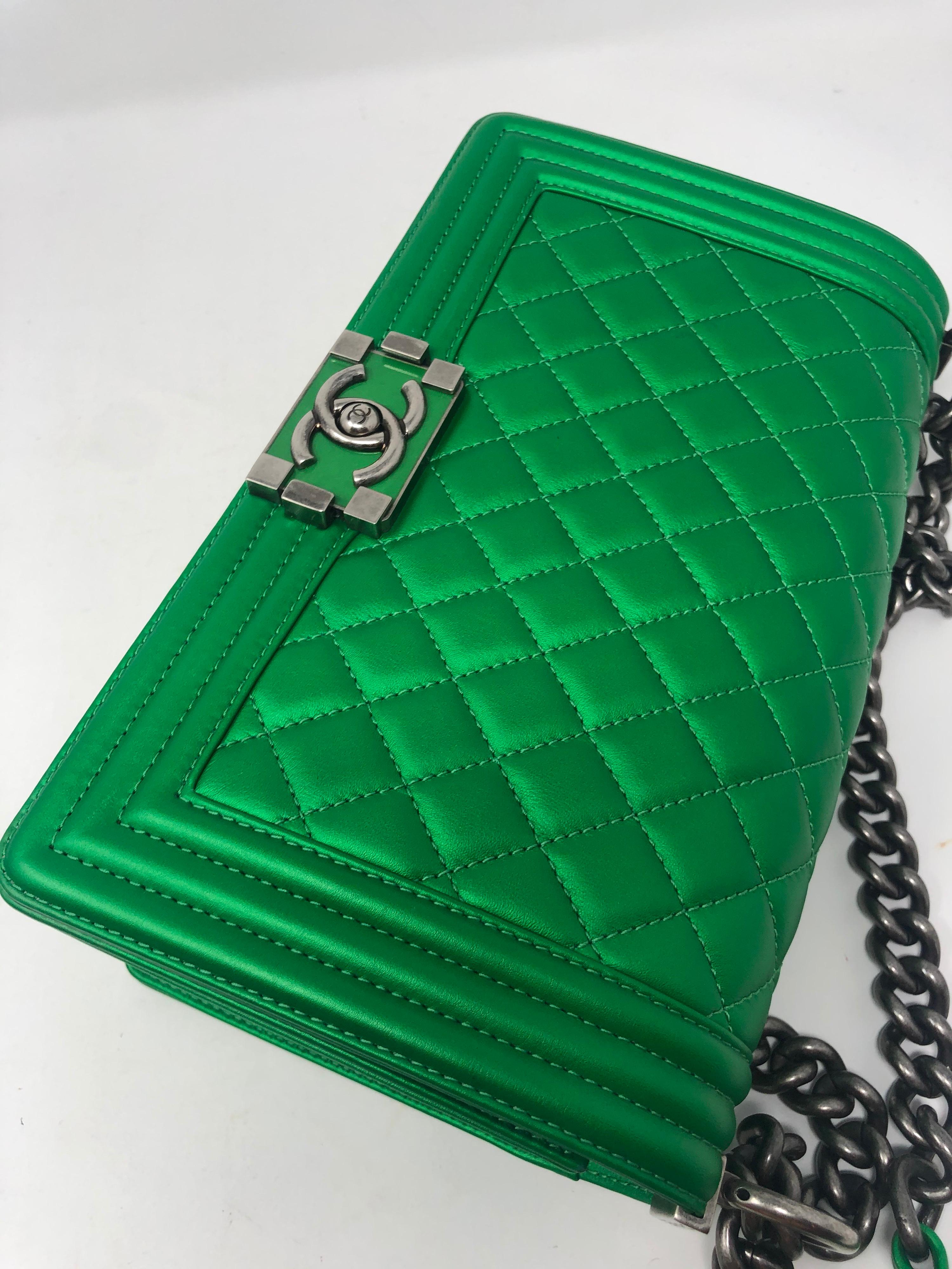 Chanel Green Boy Bag  4