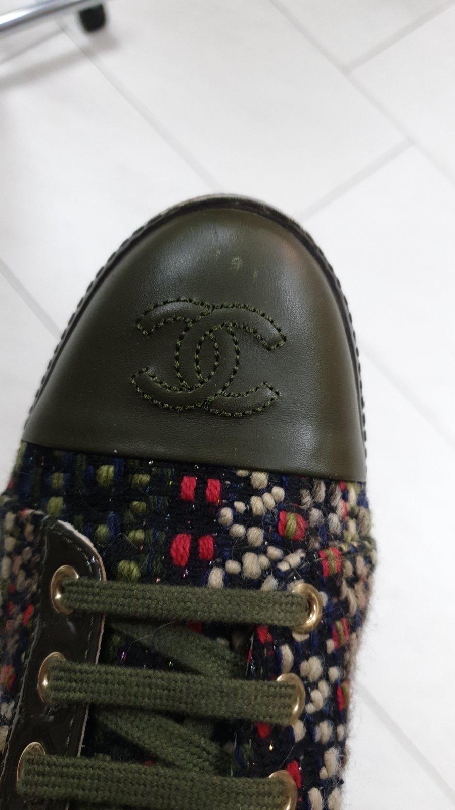 Chanel Green CC Logo Tweed Leather Ankle Boots For Sale 2